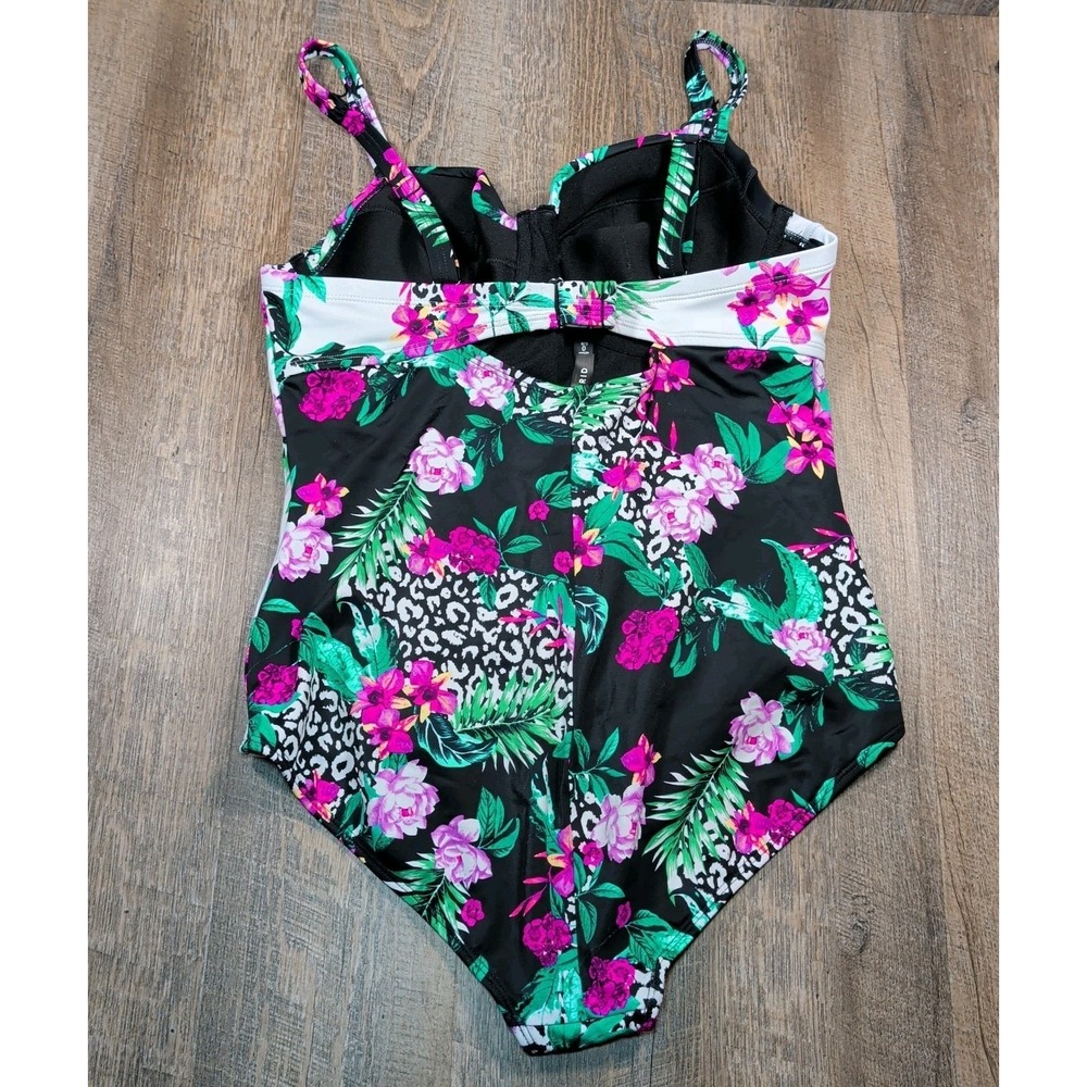 Torrid One Piece Swimsuit Sz 0 C/D Floral Tropical Animal Print Ruched Underwire - Picture 5 of 11